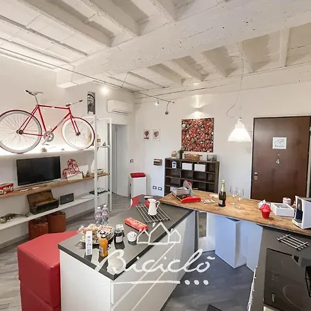 Biciclo' Rosso Ferrara Apartment Exterior photo