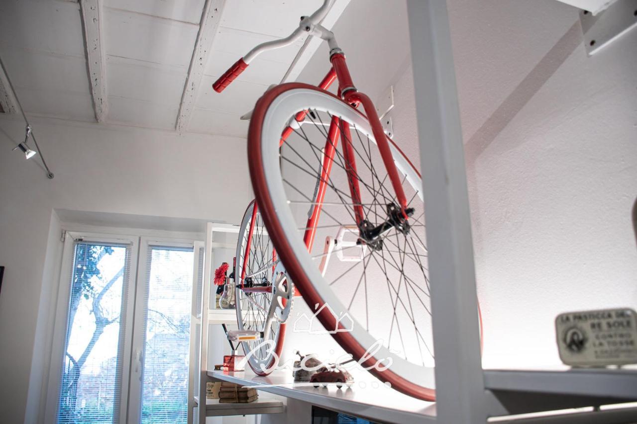 Biciclo' Rosso Apartment