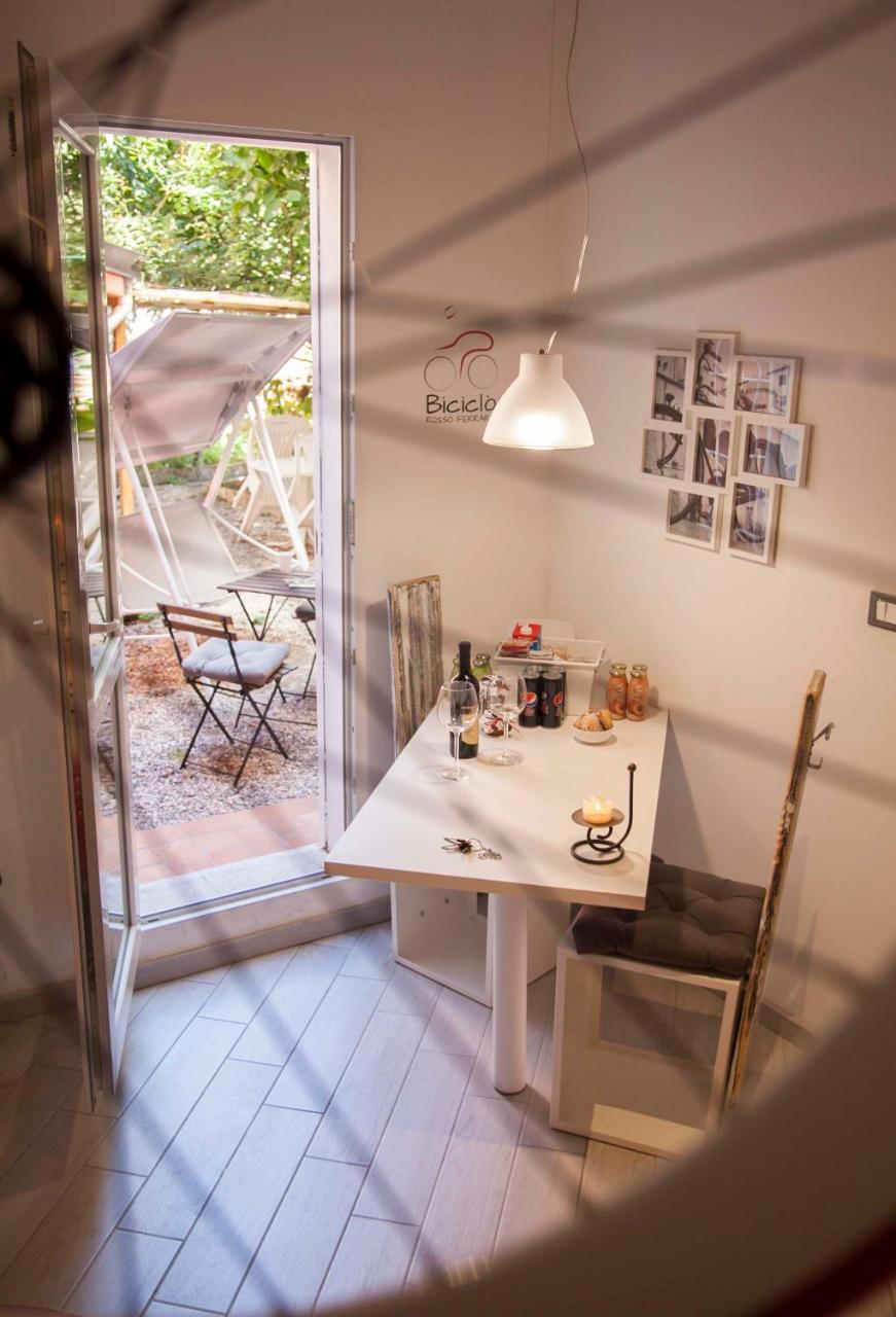 Apartment Biciclo' Rosso *